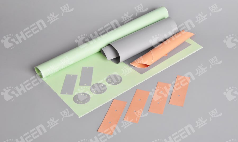 導(dǎo)熱矽膠布：電子(zǐ)散熱(rè)的(de)革命者(zhě)